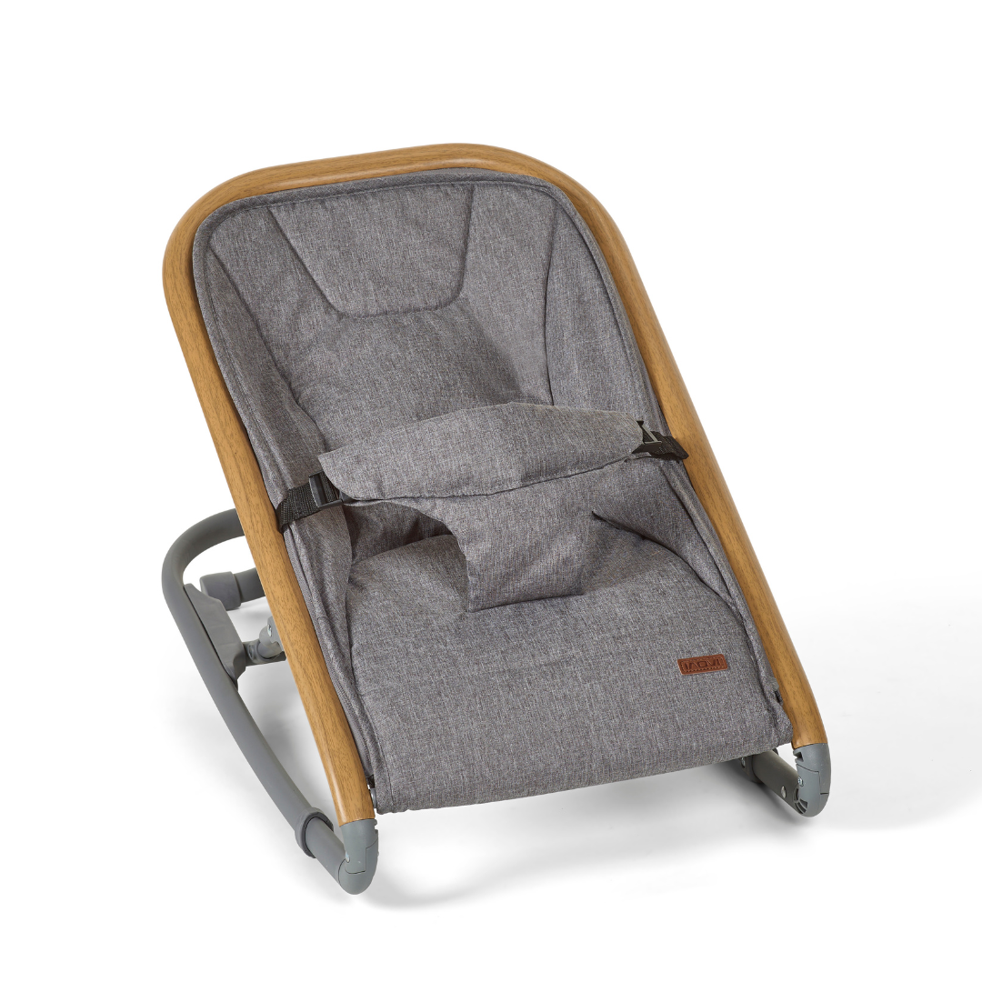 BABYSITTER LOUNGE